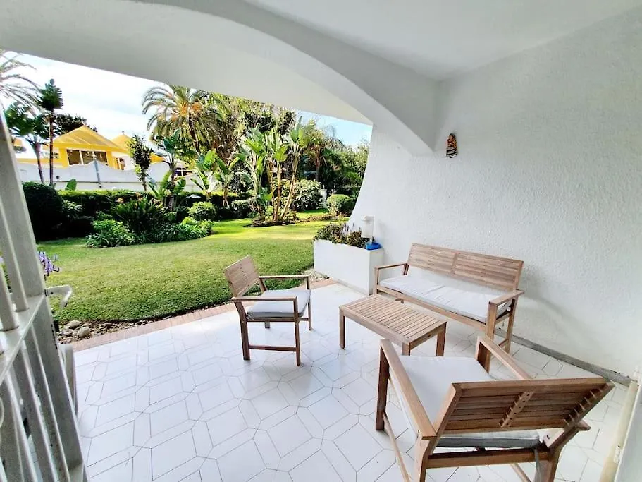 La Petunia Apartment Sitio de Calahonda