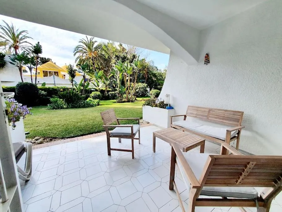 La Petunia Apartment Sitio de Calahonda