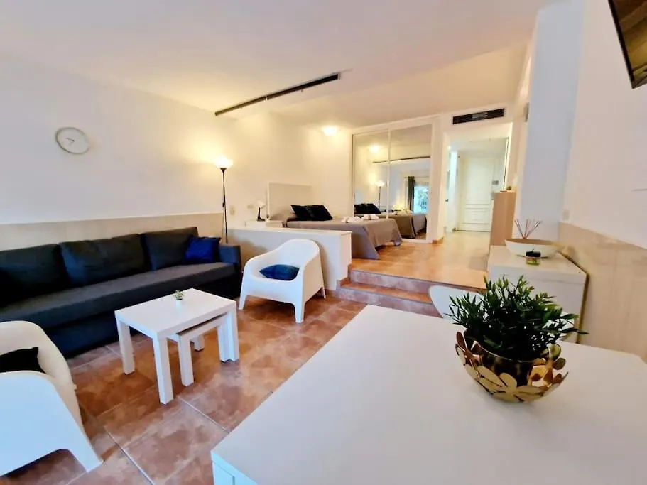La Petunia Apartment Sitio de Calahonda